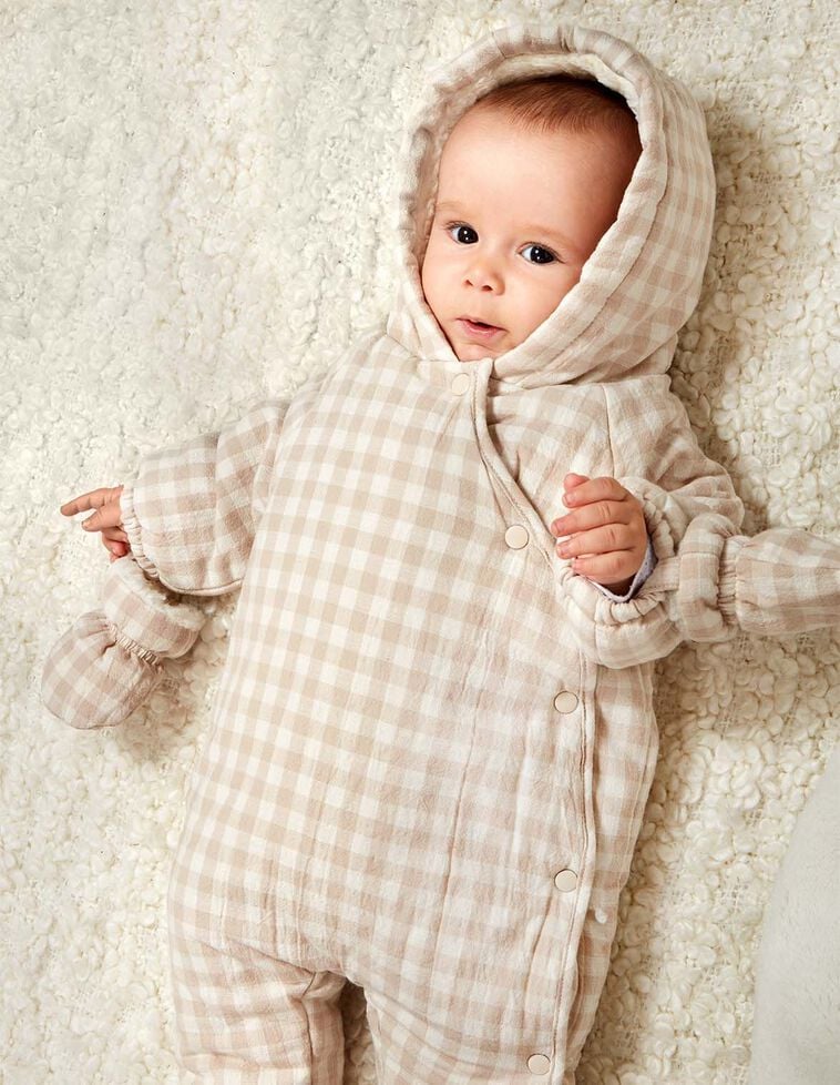 Macacão vichy em cor castanho claro