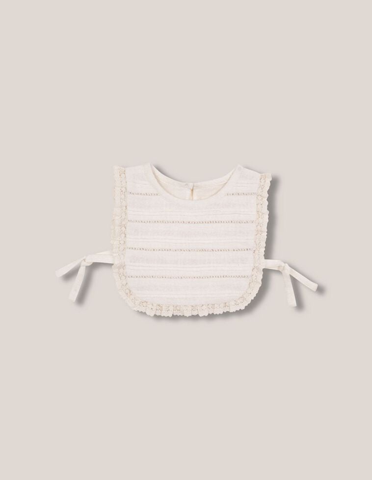 Babete com tiras bordadas branco