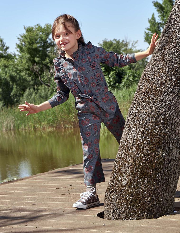 Macacão com folhos estampado verde-petróleo