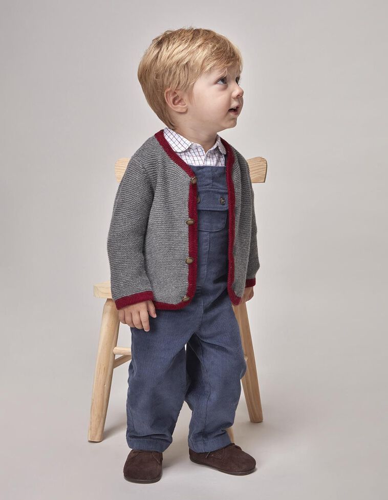 Casaco tipo austríaco cinzento