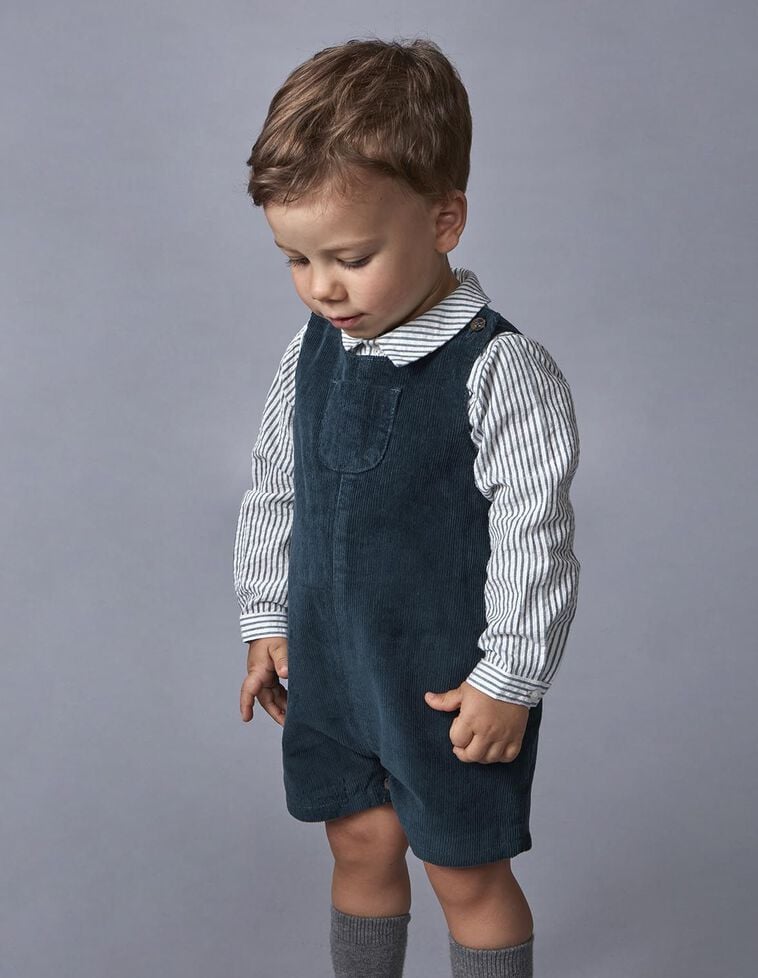 Macacão curto com bolso verde