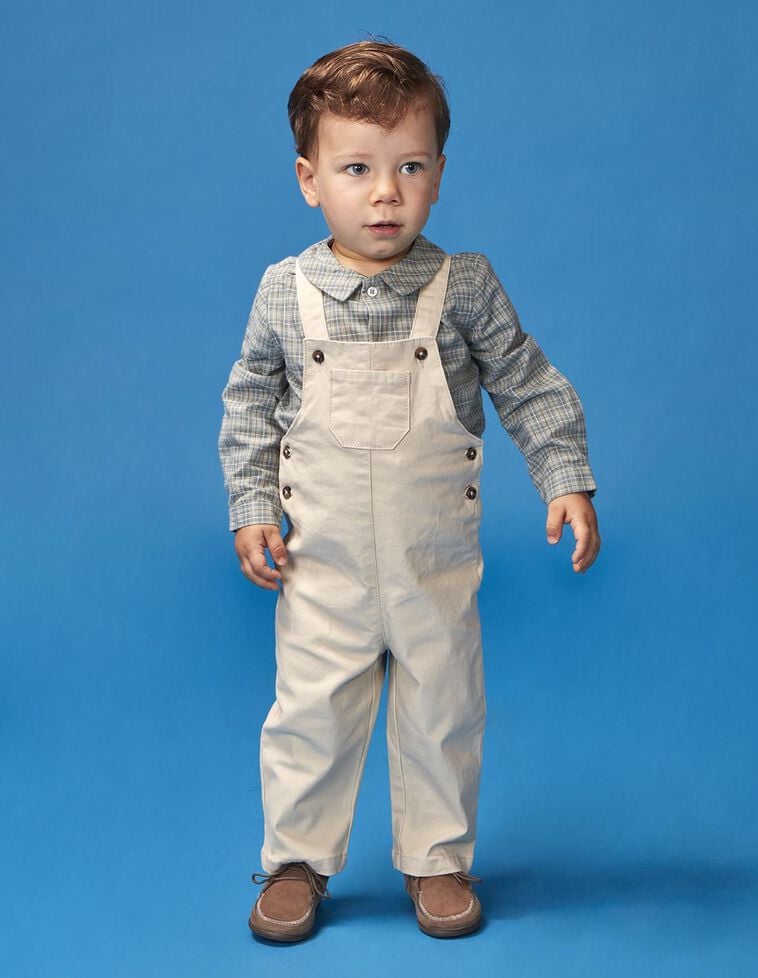 Macacão comprido com bolso pedra