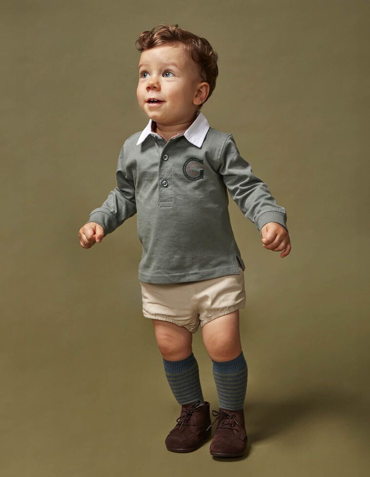 Polo em piqué liso verde escuro