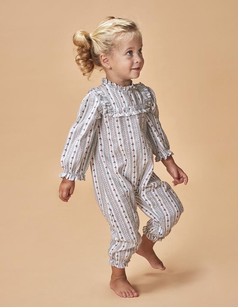 Pijama estampado com riscas e flores branco